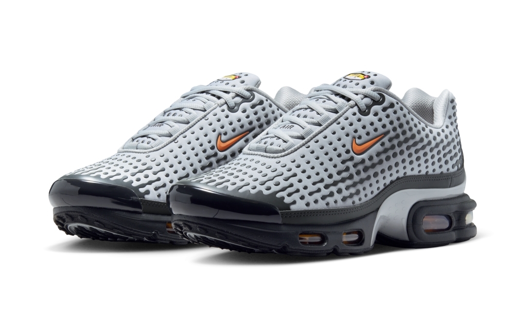 【2026年 4/13 発売】NIKE AIR MAX PLUS VII “Light Smoke Grey/Hot Curry” (ナイキ エア マックス プラス 7 “ライトスモークグレー/ホットカリー”) [HQ2197-003]