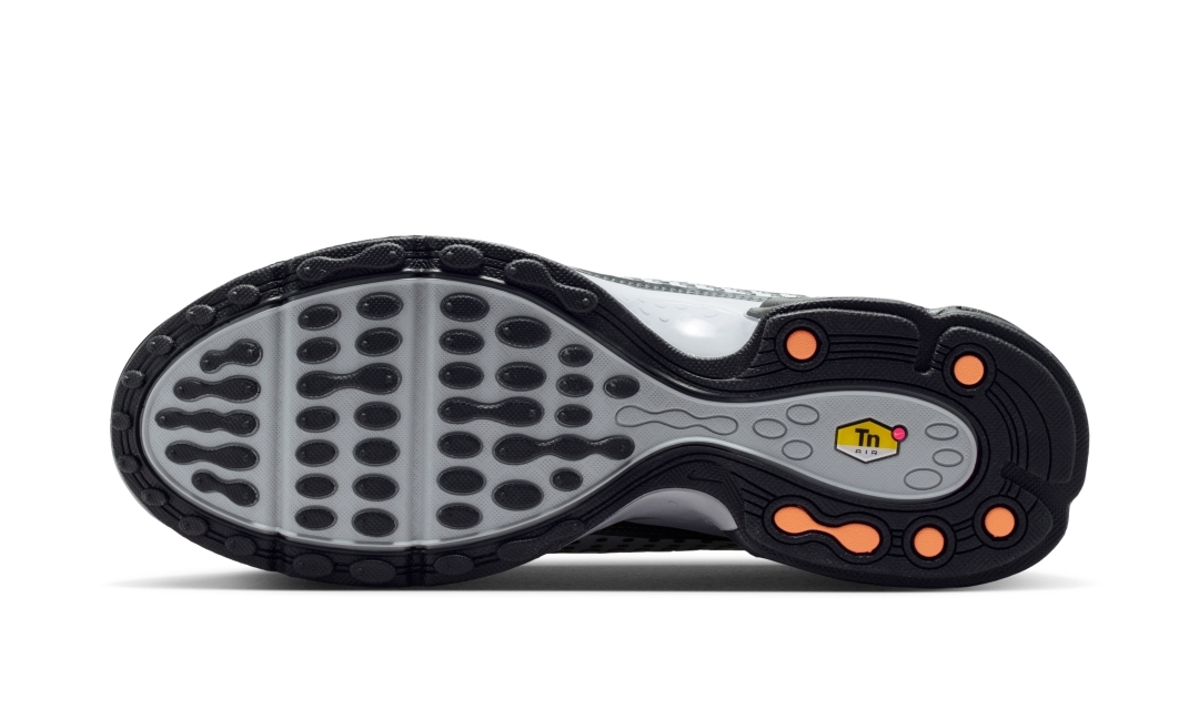 【2026年 4/13 発売】NIKE AIR MAX PLUS VII “Light Smoke Grey/Hot Curry” (ナイキ エア マックス プラス 7 “ライトスモークグレー/ホットカリー”) [HQ2197-003]