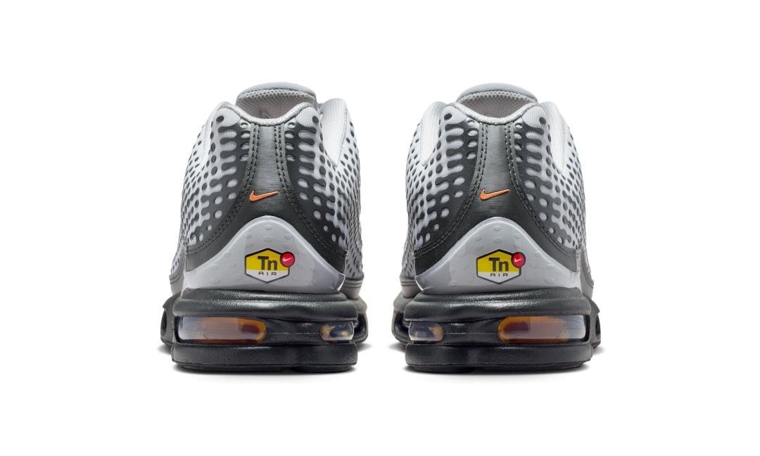 【2026年 4/13 発売】NIKE AIR MAX PLUS VII “Light Smoke Grey/Hot Curry” (ナイキ エア マックス プラス 7 “ライトスモークグレー/ホットカリー”) [HQ2197-003]
