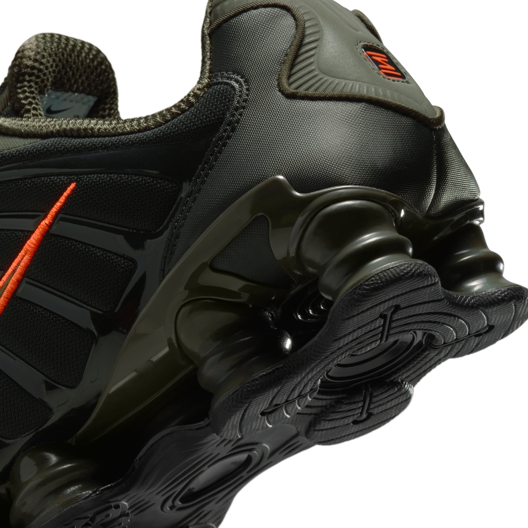 【2026年 4/18 発売】NIKE SHOX TL “Black/Cargo Khaki” (ナイキ ショックス “ブラック/カーゴカーキ”) [IR0918-001]