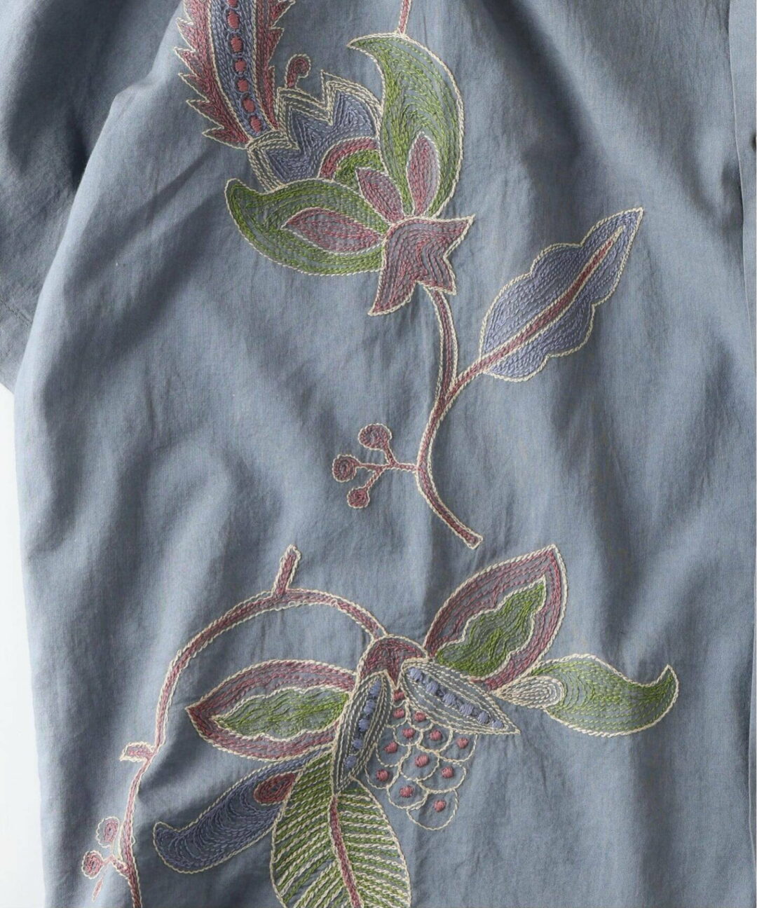 JOURNAL STANDARD relume × bunai 2026 SS 別注 “エンブロイダリー ハーフスリーブシャツ”が5月下旬 発売 (ブナイ ジャーナルスタンダード)