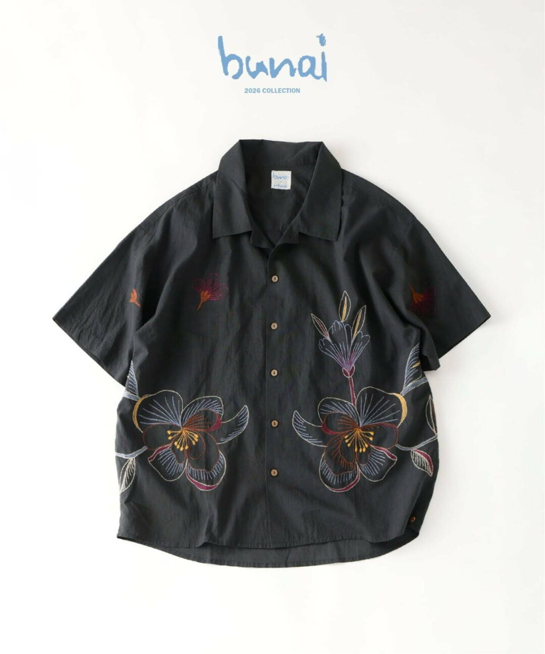 JOURNAL STANDARD relume × bunai 2026 SS 別注 “エンブロイダリー ハーフスリーブシャツ”が5月下旬 発売 (ブナイ ジャーナルスタンダード)