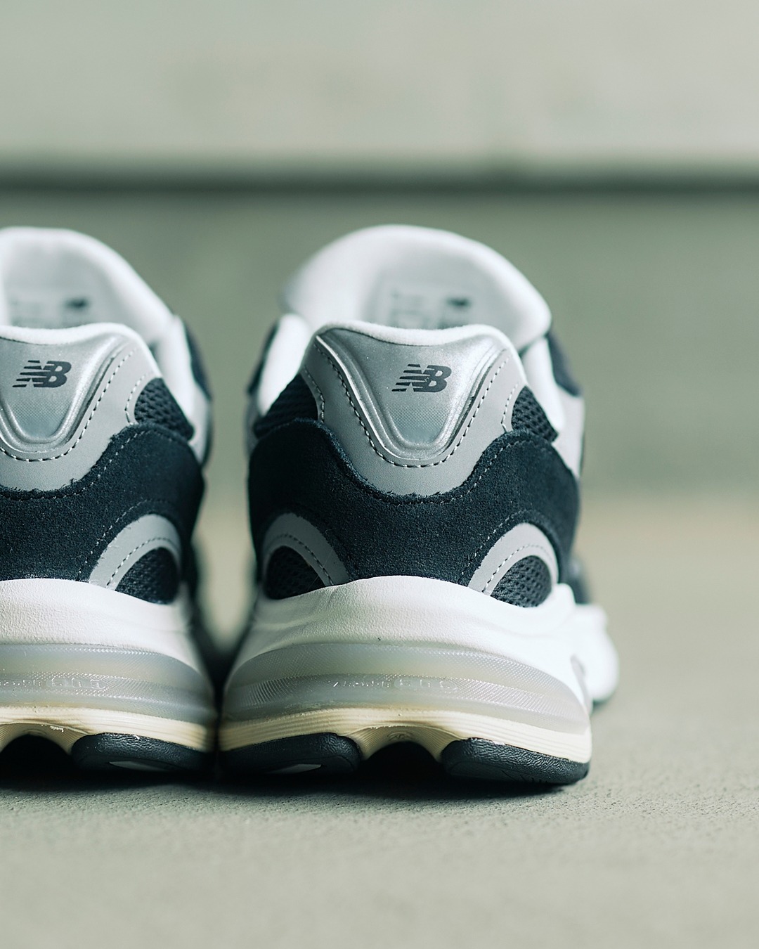 【2026年 5/13 発売】New Balance U2010 892 “Black/Shadow Grey” (ニューバランス) [U2010892]