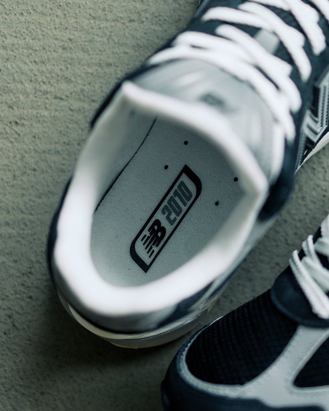 【2026年 5/13 発売】New Balance U2010 892 “Black/Shadow Grey” (ニューバランス) [U2010892]