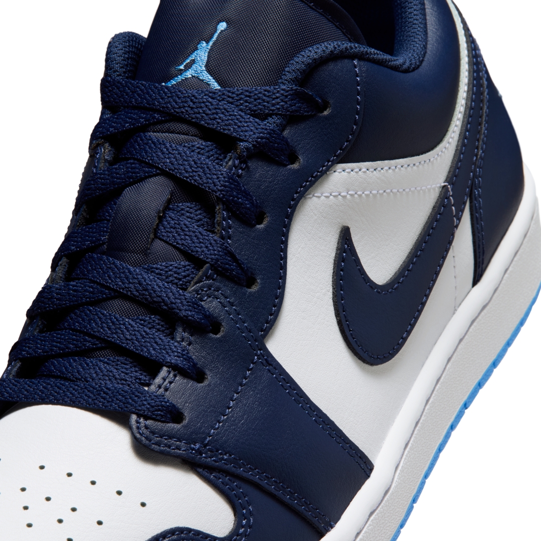 【2026年 4/4 発売】NIKE AIR JORDAN 1 LOW “Midnight Navy/White/University Blue” (ナイキ エア ジョーダン ロー “ネイビー/ホワイト/ブルー”) [553558-404]