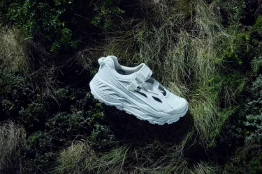 【2026年 5/1 発売】HOKA STINSON BREEZE “Frost/Grout” (ホカ スティンソン ブリーズ) [1174450-BBNB]