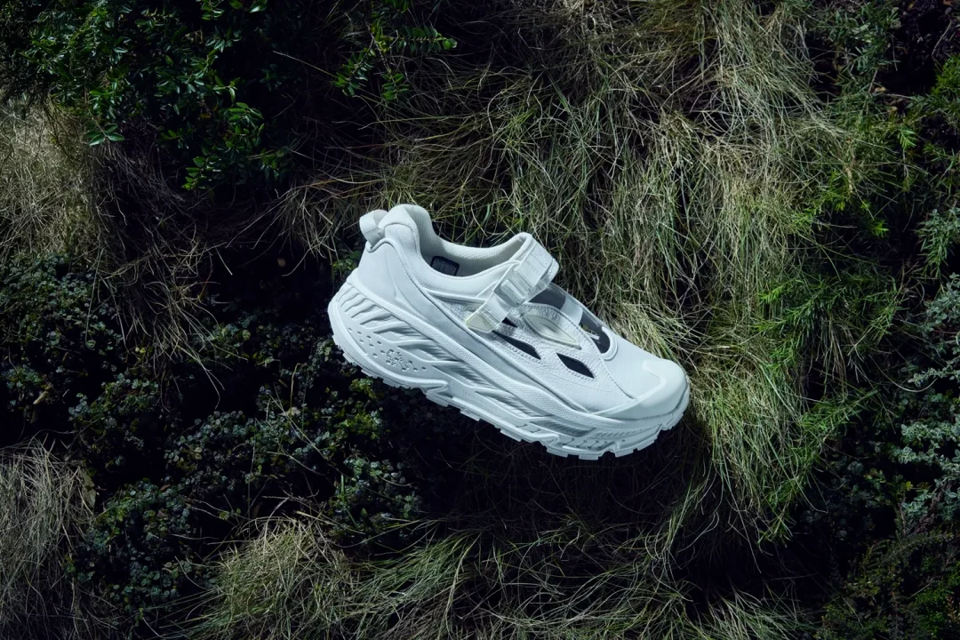 【2026年 5/1 発売】HOKA STINSON BREEZE “Frost/Grout” (ホカ スティンソン ブリーズ) [1174450-BBNB]