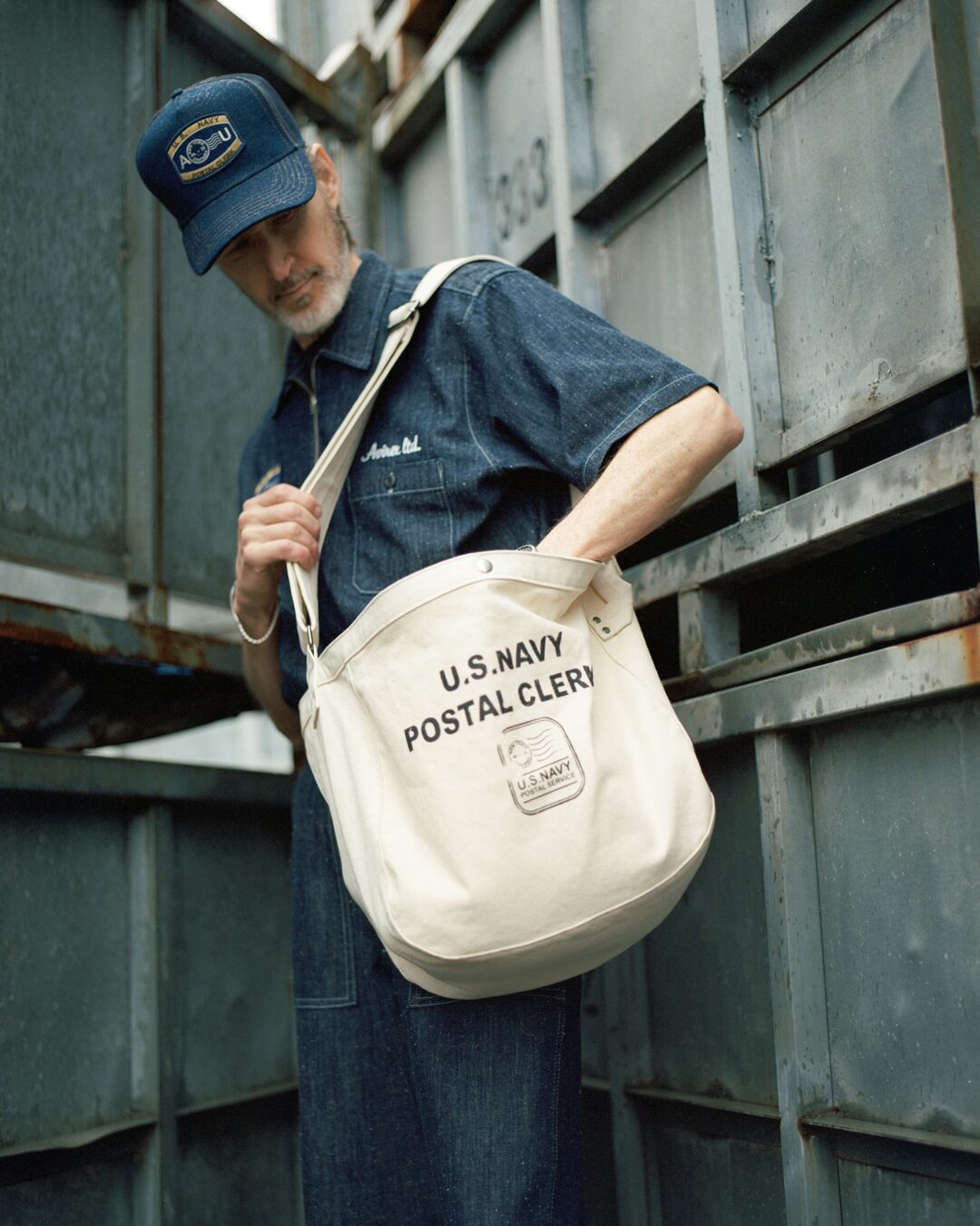 AVIREX × UNIVERSAL OVERALL コラボ第4弾が2026年 4/11 発売 (アヴィレックス ユニバーサルオーバーオール)