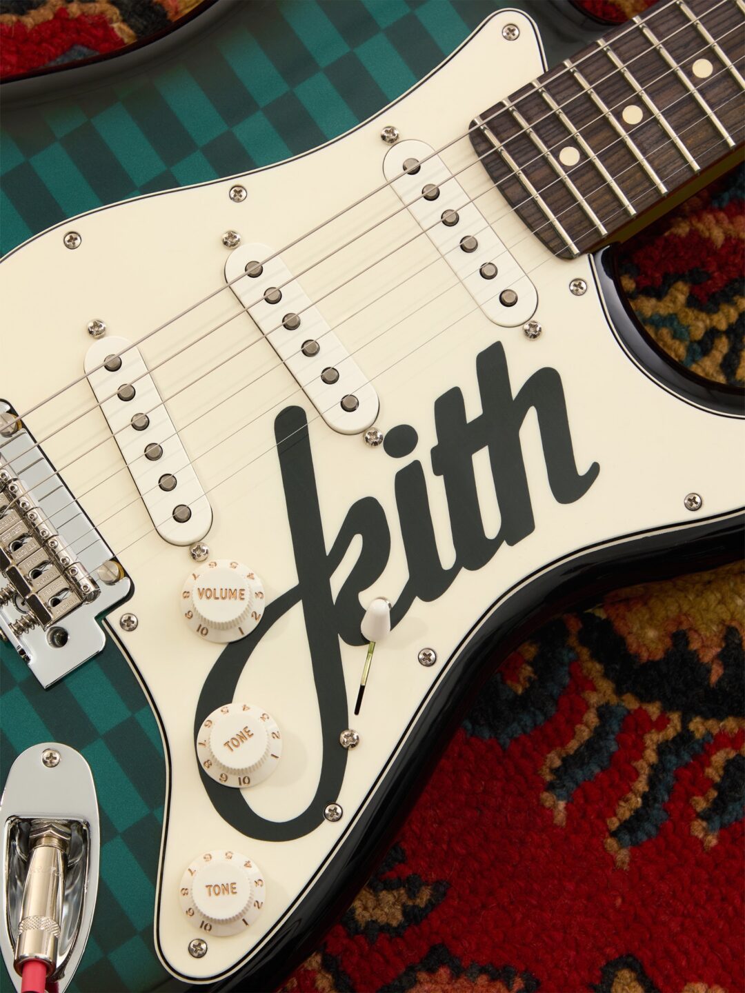 KITH × Fender 限定プレイヤー・ストラトキャスターが海外 2026年 5/1 発売 (キス フェンダー Limited Player Stratocaster)