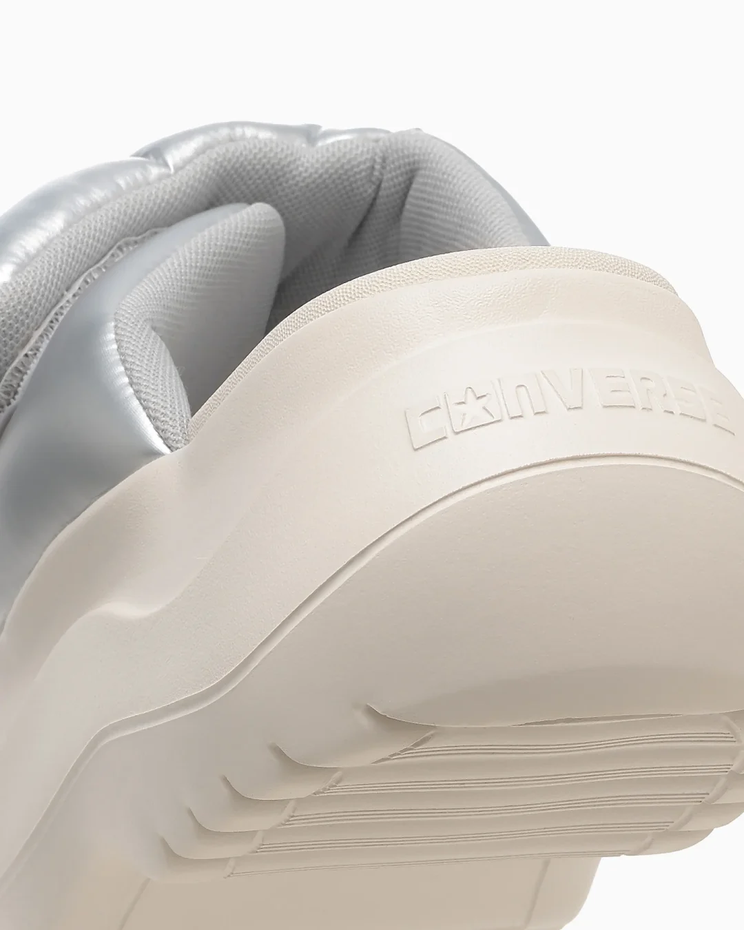 【2026年 4/10 発売】パフ感のある素材を採用したCONVERSE CHEWY PS MT (コンバース チューイー) [33800110/33800111]