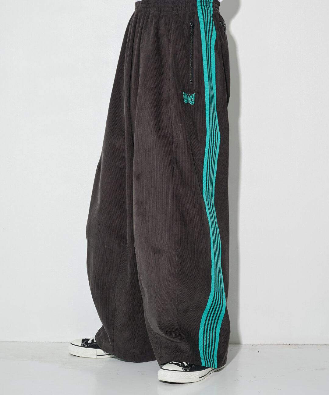 NEEDLES × STUDIOUS 2026 SS 別注 新作 “Track Jacket & H.D. Track Pant – Corduroy“ ティファニーブルーが発売 (ニードルズ ステュディオス)
