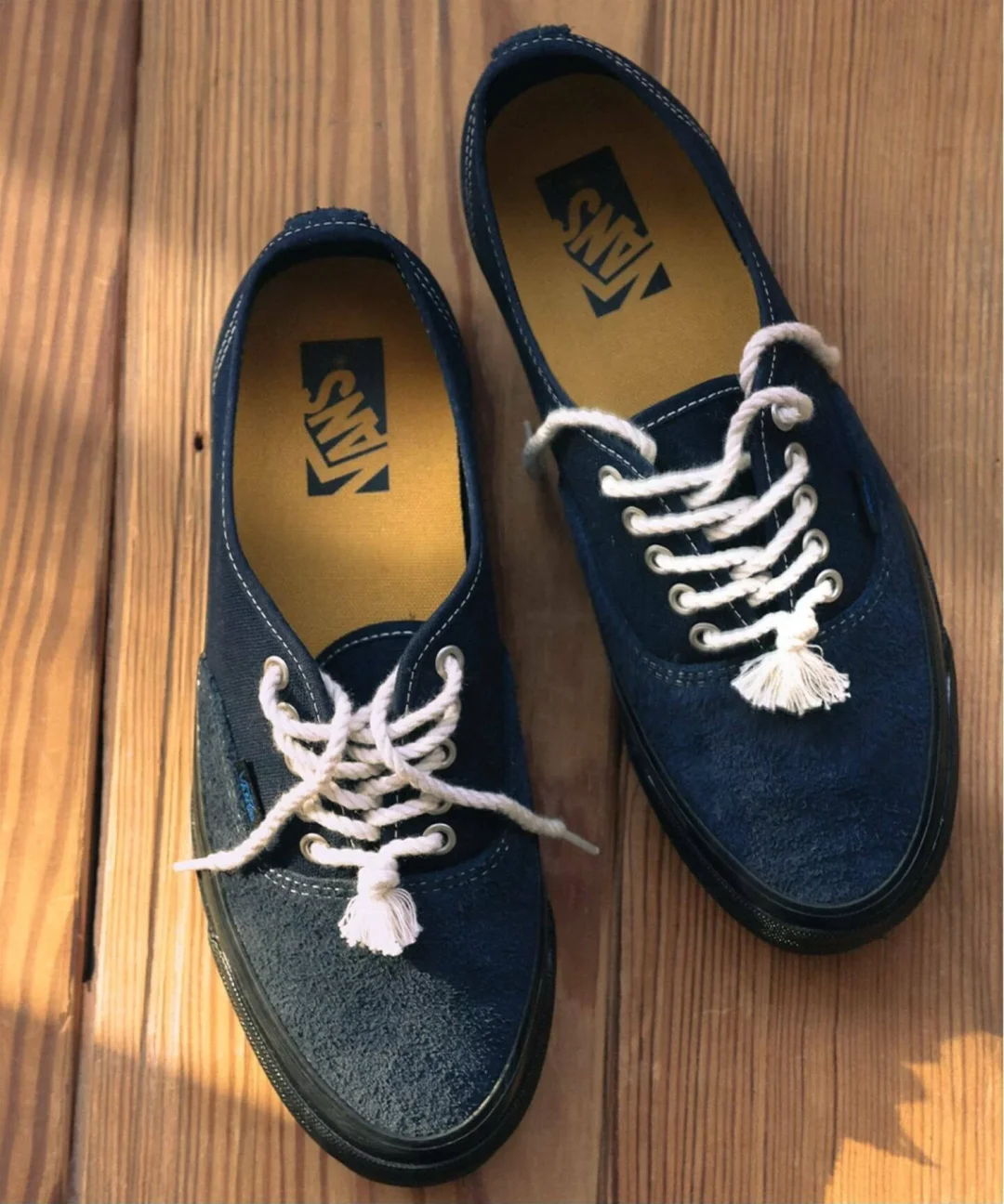 【2026年 5月下旬 発売】JOURNAL STANDARD × VANS LX AUTHENTIC 44 Deck Shoe "Navy" (ジャーナルスタンダード バンズ オーセンティック デッキシューズ "ナイビー") [VN000EFZNGV]