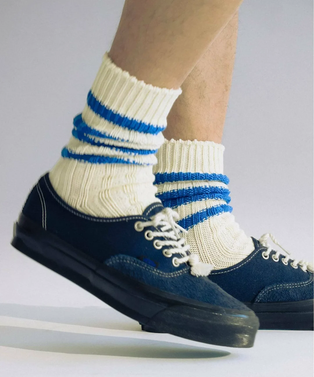 【2026年 5月下旬 発売】JOURNAL STANDARD × VANS LX AUTHENTIC 44 Deck Shoe “Navy” (ジャーナルスタンダード バンズ オーセンティック デッキシューズ “ナイビー”) [VN000EFZNGV]