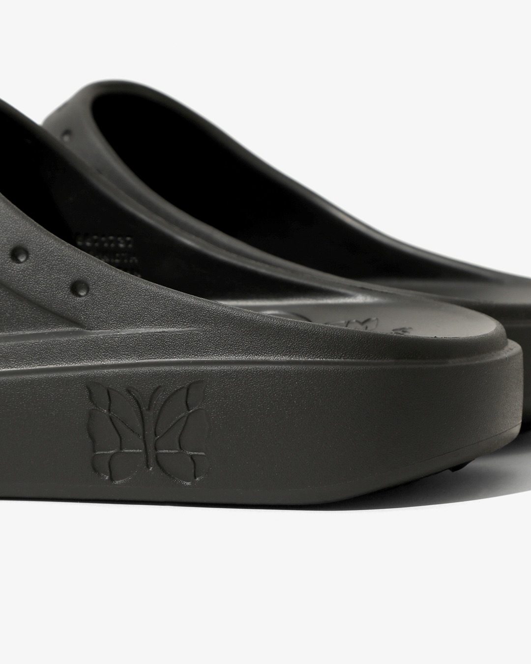 NEEDLES x PPACO 初となるコラボサンダルが2026年 4/4 発売 (ニードルズ パコ)