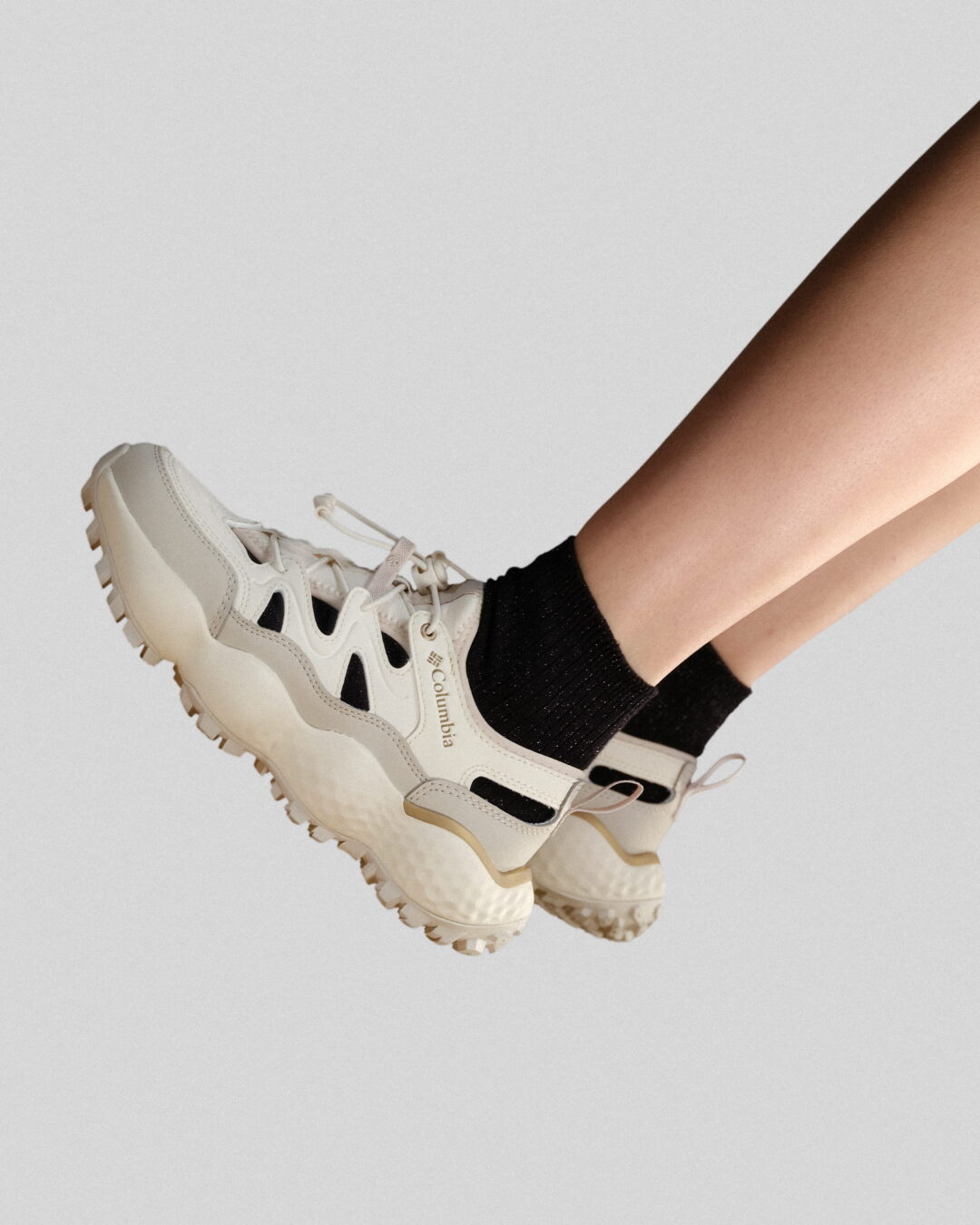 コロンビアからスニーカーの動きやすさとサンダルの軽やかさを融合させたアウトドアシャンダル「THRIVE REVIVE SHANDAL」を発売 (Columbia スライブ リバイブ シャンダル)