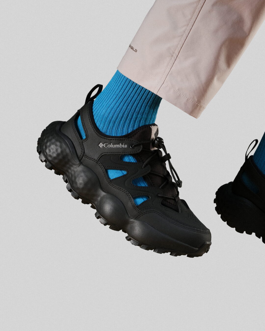 コロンビアからスニーカーの動きやすさとサンダルの軽やかさを融合させたアウトドアシャンダル「THRIVE REVIVE SHANDAL」を発売 (Columbia スライブ リバイブ シャンダル)