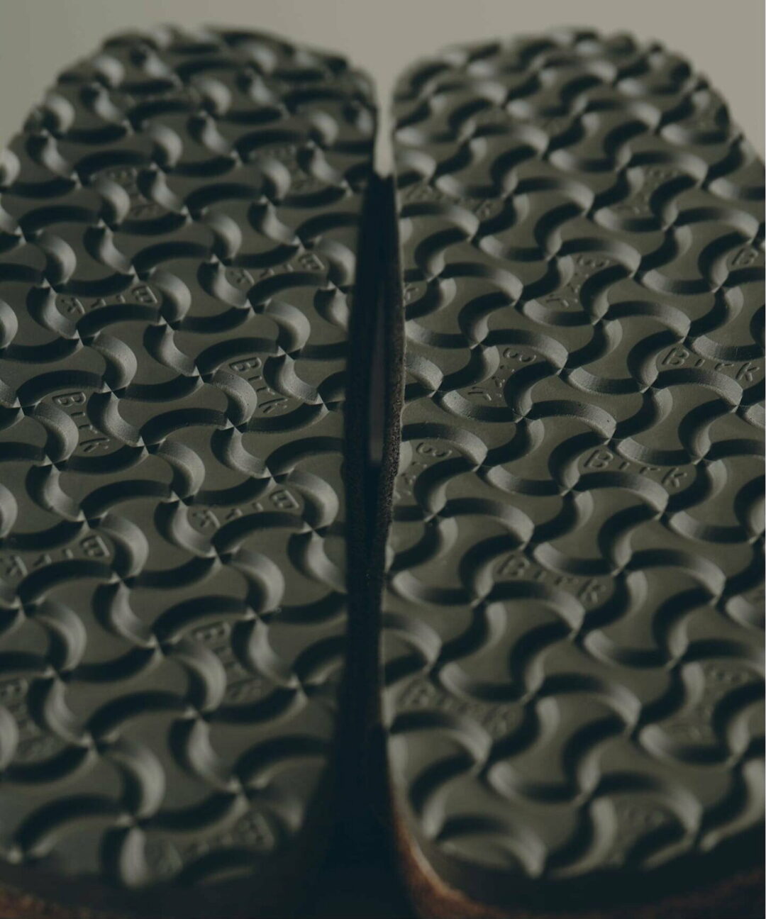 JOURNAL STANDARD × BIRKENSTOCK 2026 SS 別注 “チューリッヒ コンクリートグレー”が4月下旬 発売 (ジャーナル スタンダード ビルケンシュトック)