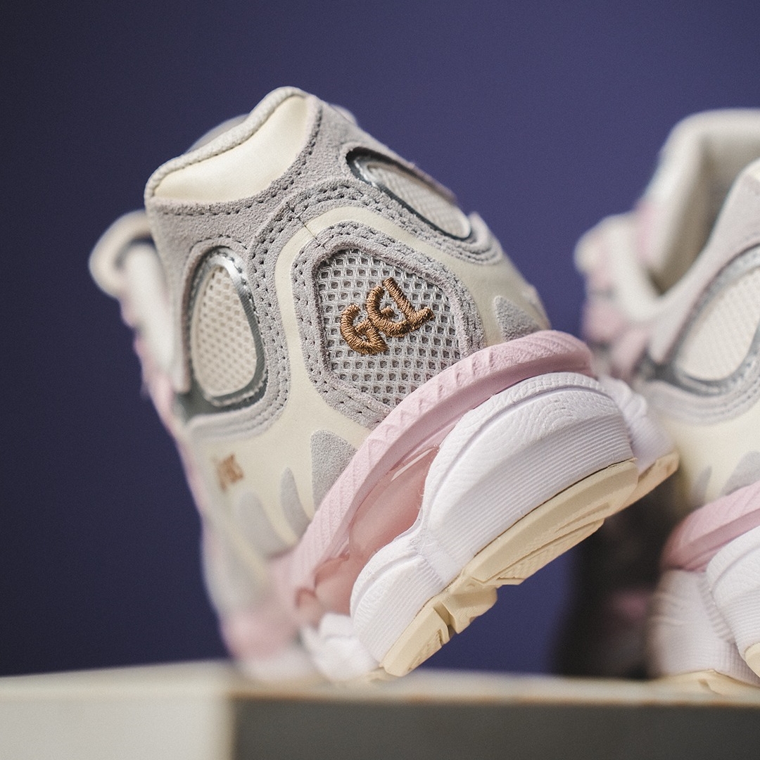 【2026年 4/23 発売】ASICS GEL-NYC “Concrete/Barely Rose” (アシックス ゲル エヌワイシー) [1203A383.028]