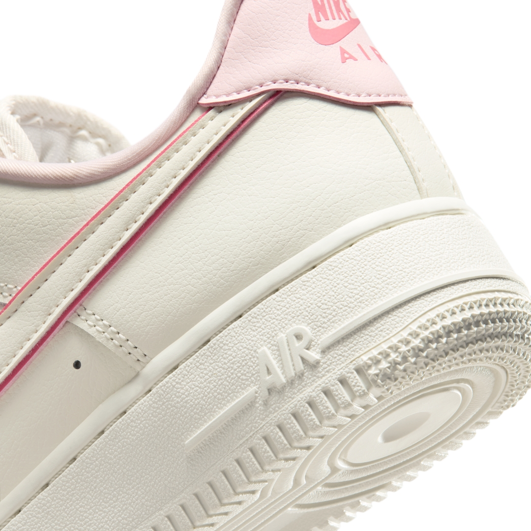 【2026年 4/6 発売】NIKE W AIR FORCE 1 LOW ESSENTIAL “Sail/Pink Foam” (ナイキ エア フォース ロー エッセンシャル “セイル/ピンクフォーム”) [IO4226-104]