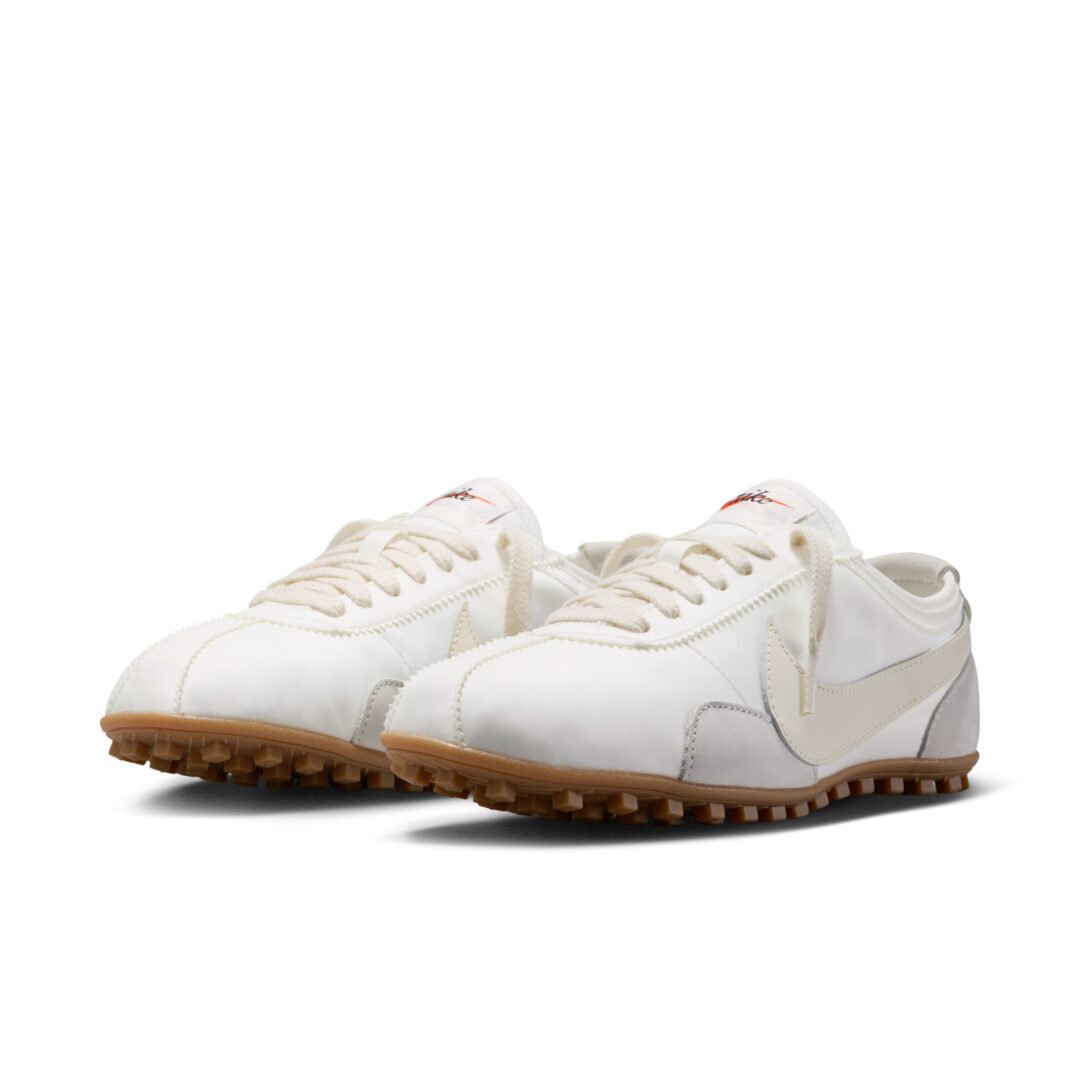 【2026年 4/25 & 5/7 発売】NIKE meets emmi MOON SHOE (ナイキ エミ ムーン シューズ) [IW0955-100/IW0955-400/IW0955-700]