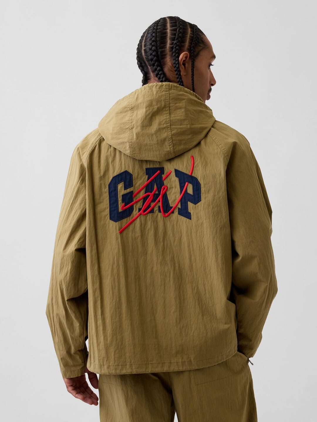 Gap × Sean Wotherspoon コラボコレクション第2弾が2026年 4/17 発売 (ギャップ ショーン・ウェザースプーン)