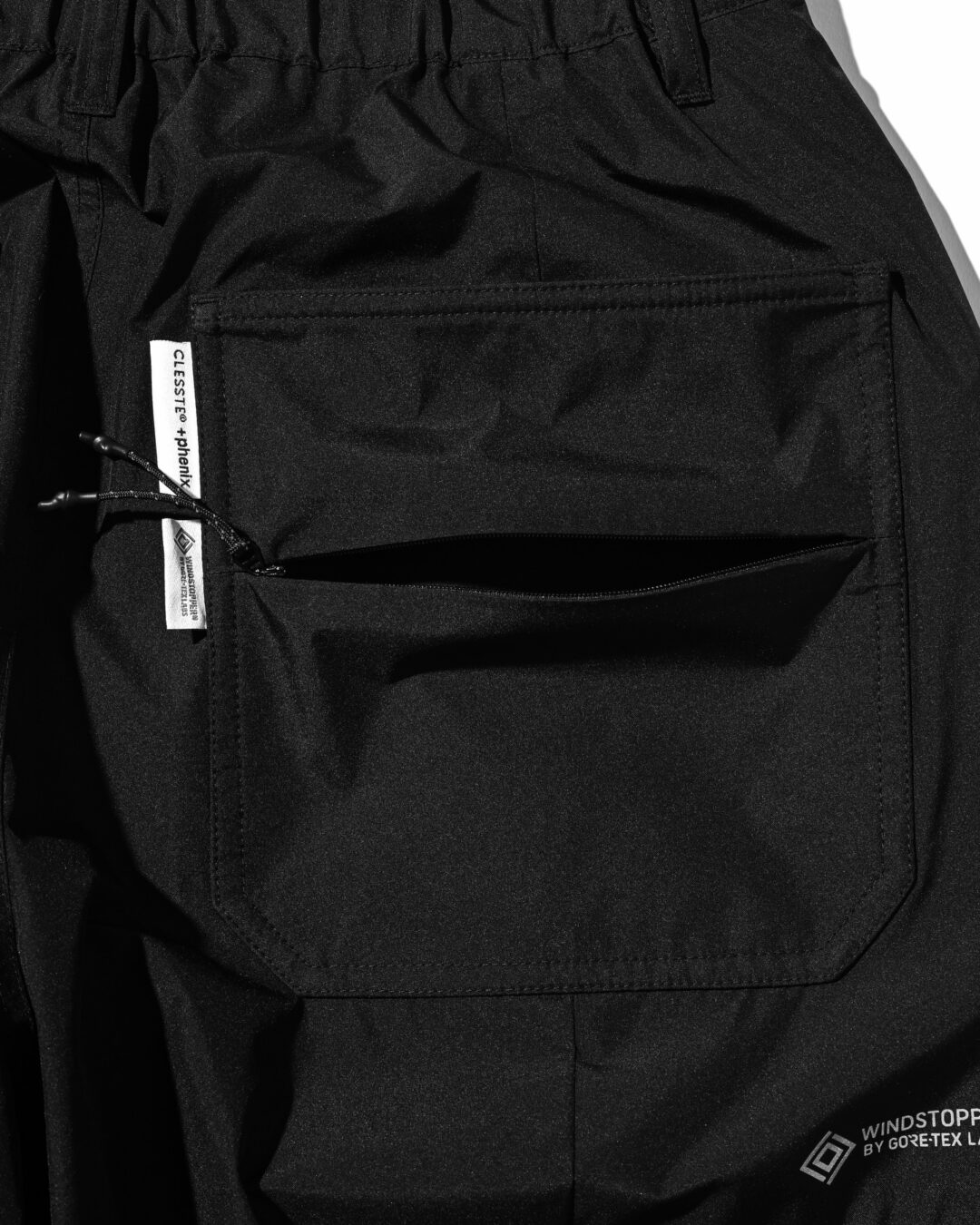 CLESSTE × Plus Phenix 2026 SS 別注 “WINDSTOPPER by GORE-TEX LABS CITY MASSIVE UTILITY PANTS”が4/22 発売 (クレスト プラスフェニックス ゴアテックス ウィンドストッパー パンツ)