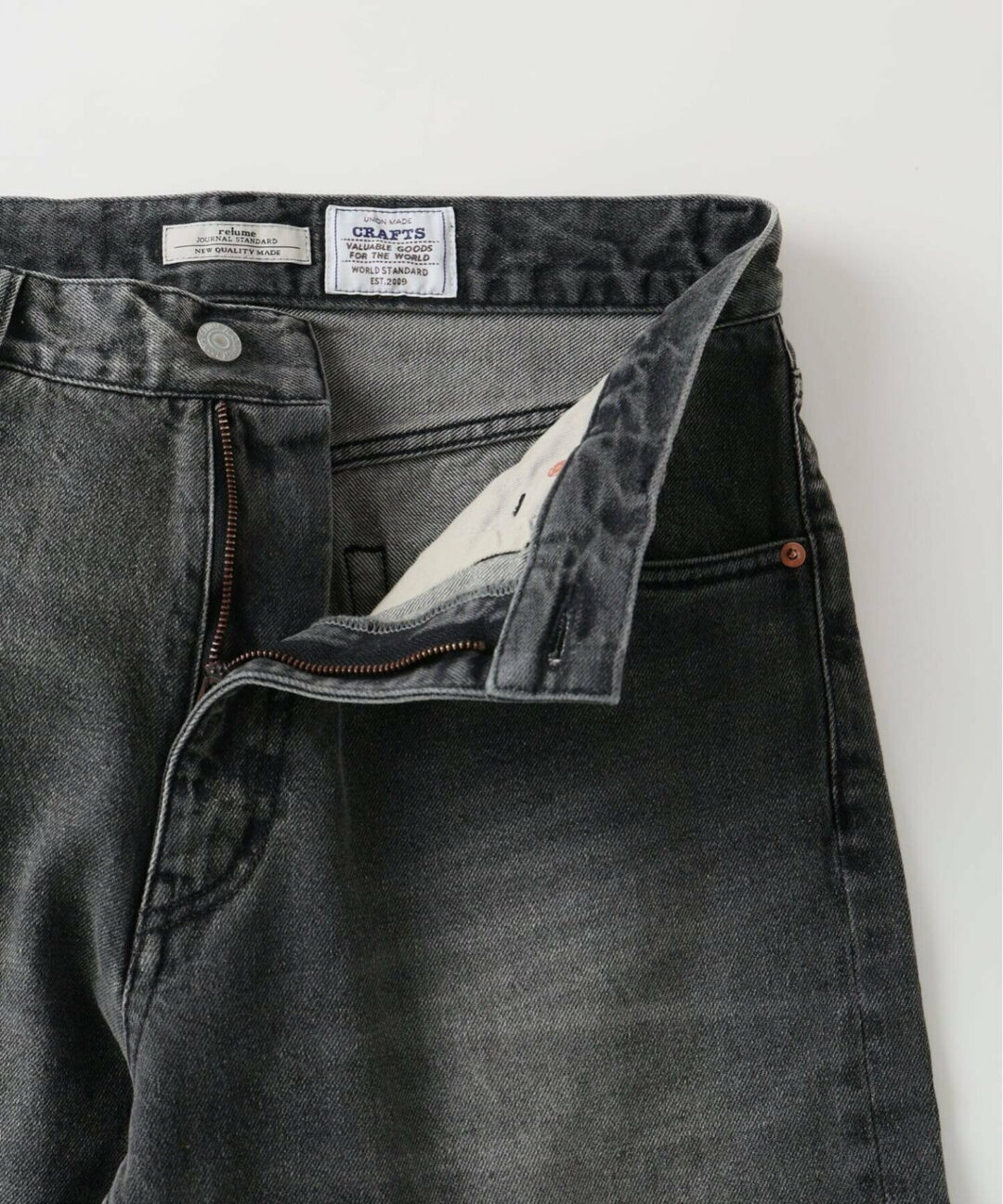 JOURNAL STANDARD relume 2026 SS から「オーバーダイ加工」で深みを持たせた「クラフトデニムコレクション」が5月中旬 発売 (ジャーナルスタンダード)