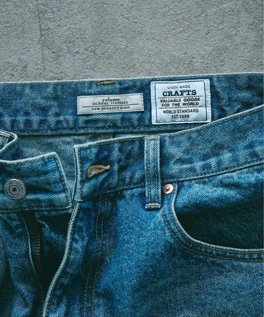 JOURNAL STANDARD relume 2026 SS から「オーバーダイ加工」で深みを持たせた「クラフトデニムコレクション」が5月中旬 発売 (ジャーナルスタンダード)