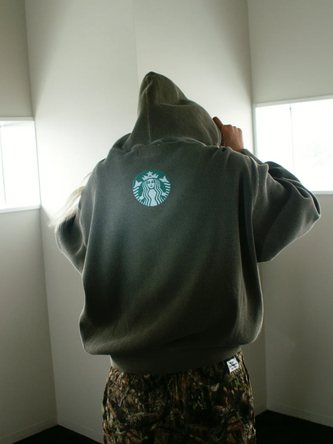 STARBUCKS × thisisneverthat コラボアイテムが2026年 4/28 発売 (スターバックス ディスイズネバーザット スタバ)