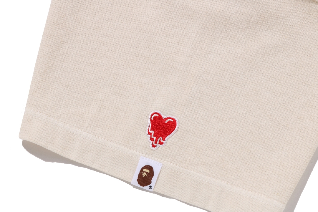 A BATHING APE × EMOTIONALLY UNAVAILABLE 2026 SS コラボが4/25 発売 (ア ベイシング エイプ エモーショナリー アンアベイラブル)