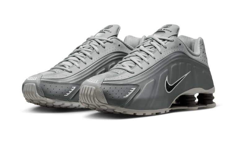 2026年 発売】NIKE SHOX R4 “Light Smoke Grey/Smoke Grey” (ナイキ