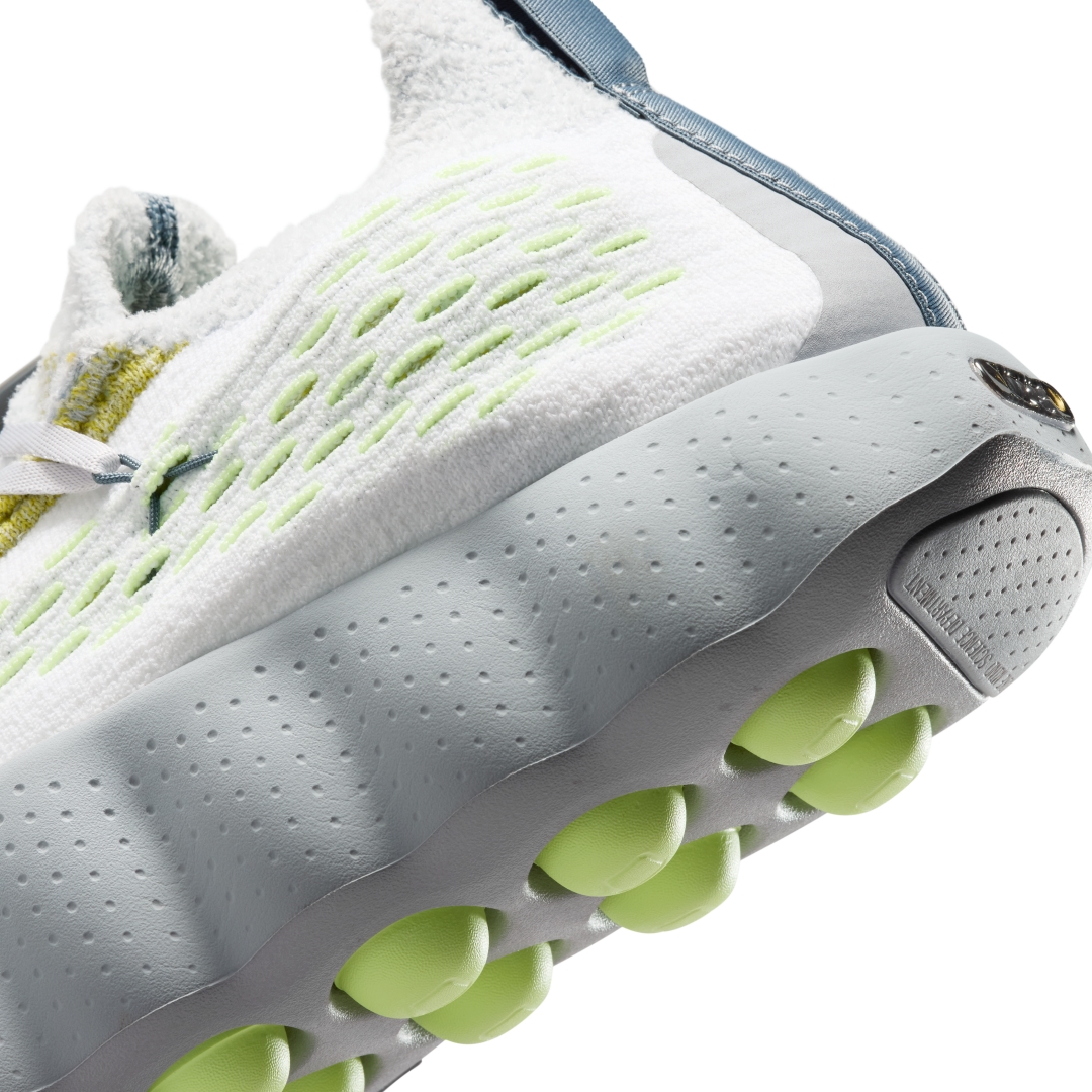 【国内 2026年 6/13 発売】NIKE MIND 002 FLYKNIT QS “White/Pure Platinum” (ナイキ マインド フライニット “ホワイト/ピュアプラチナム”) [IR2176-100]