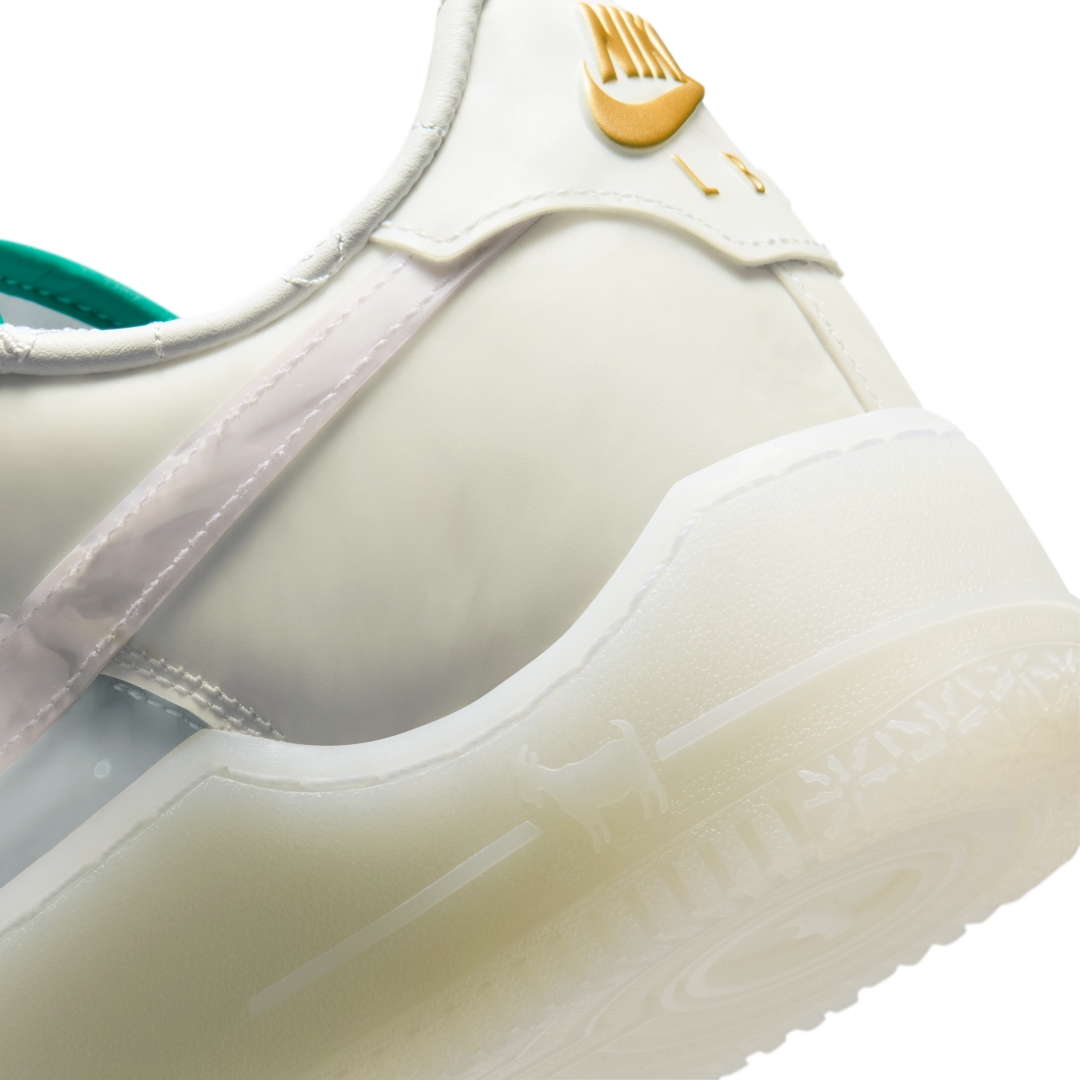 【2026年 夏 発売予定】LeBron James × NIKE AIR FORCE 1 LOW “Beijing/Marble” (レブロン・ジェームズ ナイキ エア フォース 1 ロー “北京/マーブル”) [IQ5373-100]