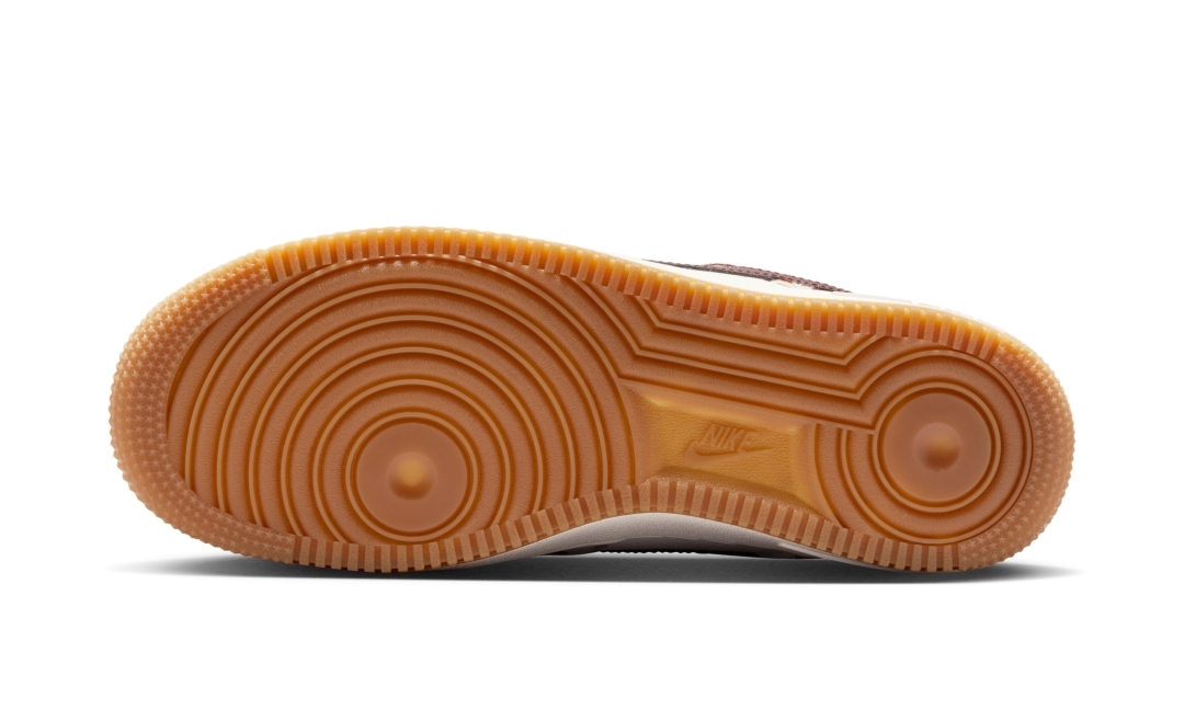 【2026年 夏 発売予定】NIKE W AIR FORCE 1 LOW “Cow Print/Field Brown” (ナイキ エア フォース 1 ロー “カウプリント/フィールドブラウン”) [IO0442-200]