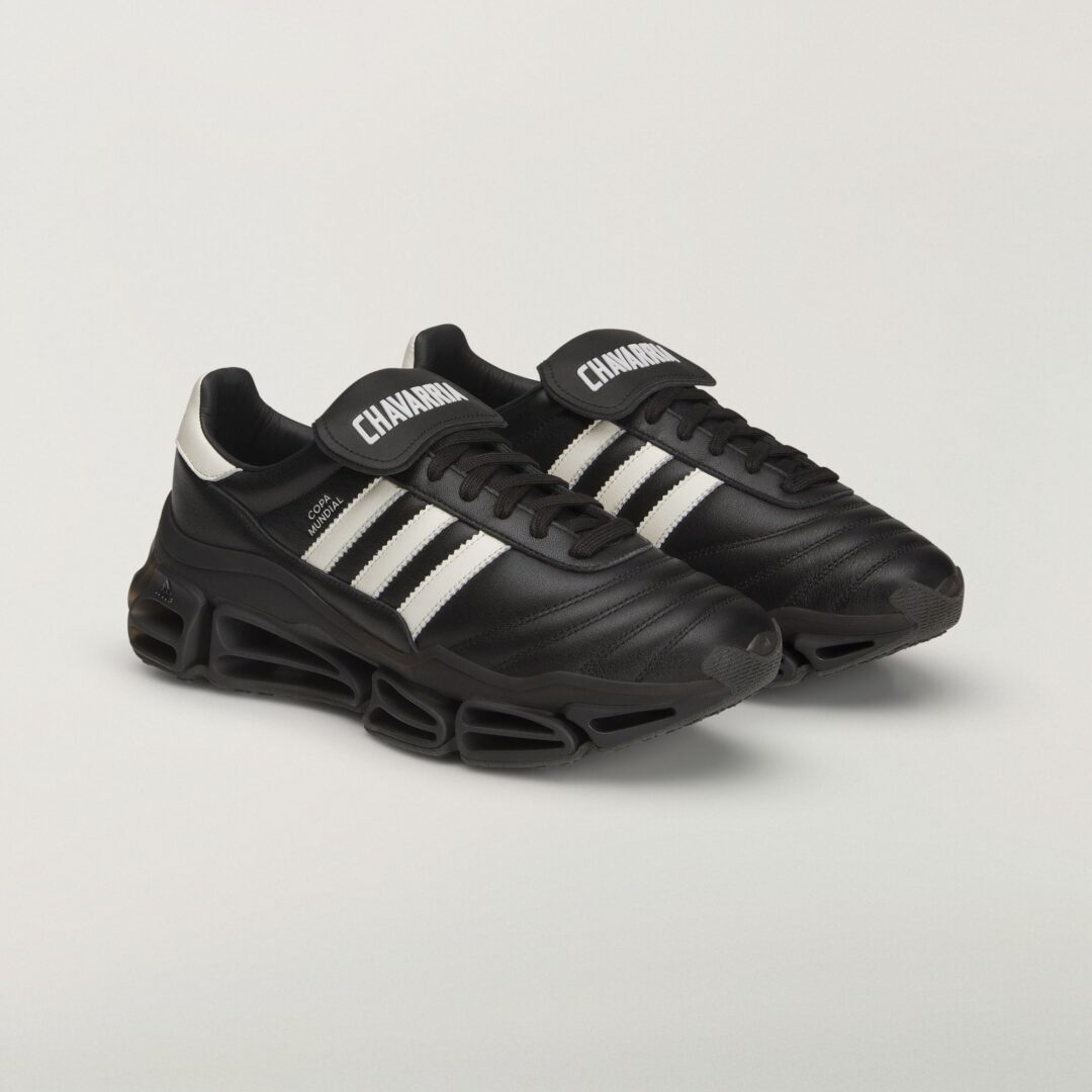 【2026年 発売】Willy Chavarria × adidas Originals 2026 SS MEGARIDE “Black/White” (ウィリーチャバリア アディダス オリジナルス メガライド “ブラック/ホワイト”) [KZ8743]