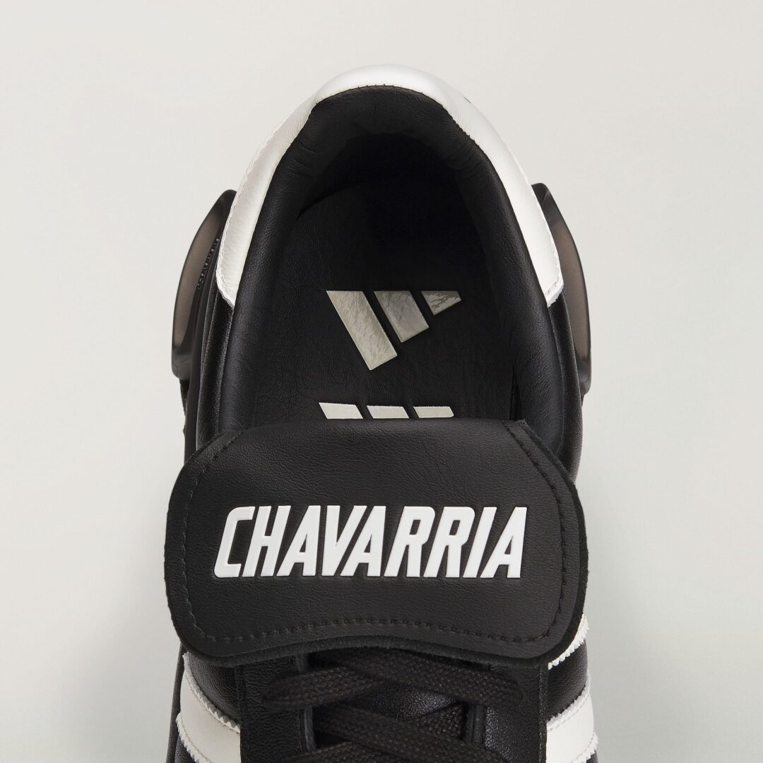 【2026年 発売】Willy Chavarria × adidas Originals 2026 SS MEGARIDE “Black/White” (ウィリーチャバリア アディダス オリジナルス メガライド “ブラック/ホワイト”) [KZ8743]