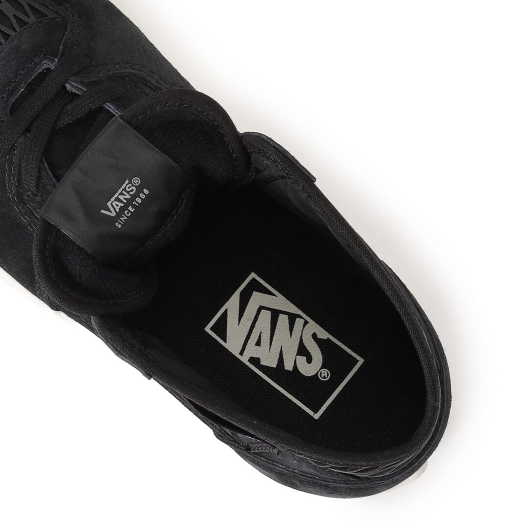 【2026年 6/1 発売】VANS HALF CAB DECON “MARSHMALLOW/BLACK” (バンズ ハーフキャブ デコン) [VN000EKMCCZ/VN000EKMBLA]