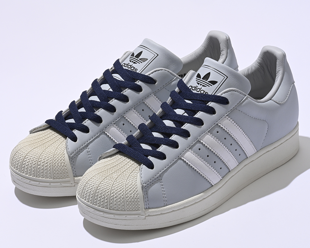 【2026年 6/1 発売】雑誌「Safari」が監修したadidas Originals SUPERSTAR II “Blue Grey” (サファリ アディダス オリジナルス スーパースター “ブルーグレー”) [53778]