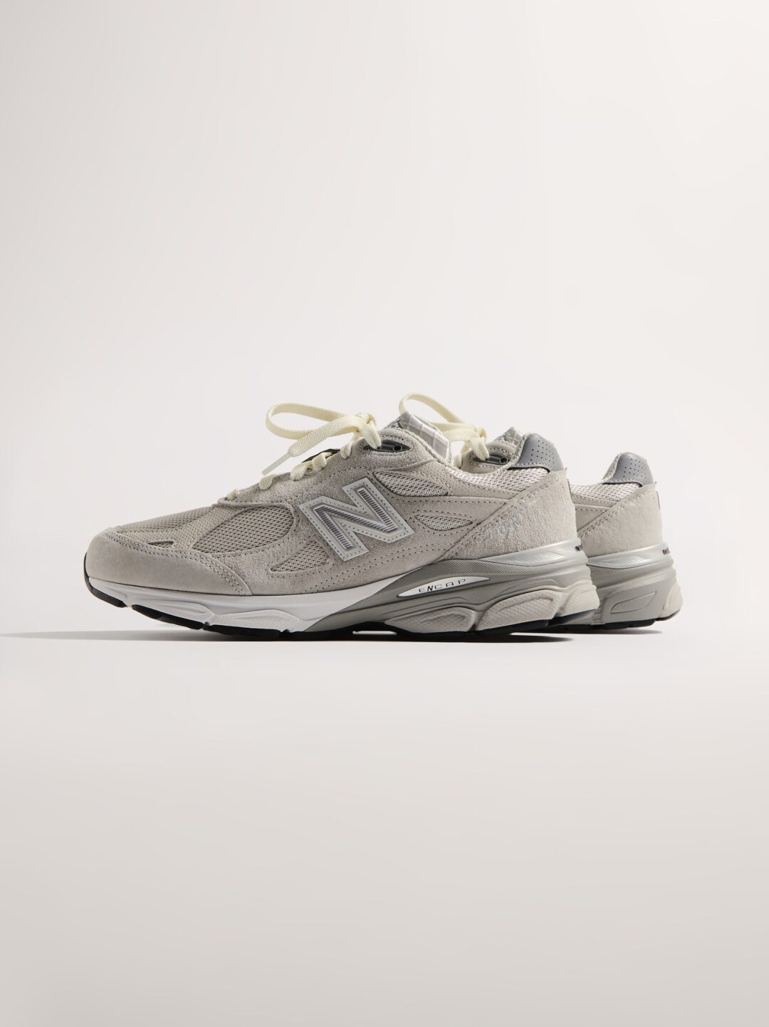 【2026年 5/8 & 5/11 発売】KITH × New Balance U990v3 KT3 “99X Series/Hallow” (キス ニューバランス) [U990KT3]
