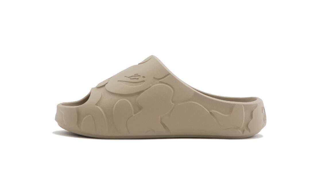 A BATHING APE 2026 SS “BAPE SLIDE”が2026年 5/29 12:00 & 5/30 発売 (ア ベイシング エイプ “ベイプ スライド”)