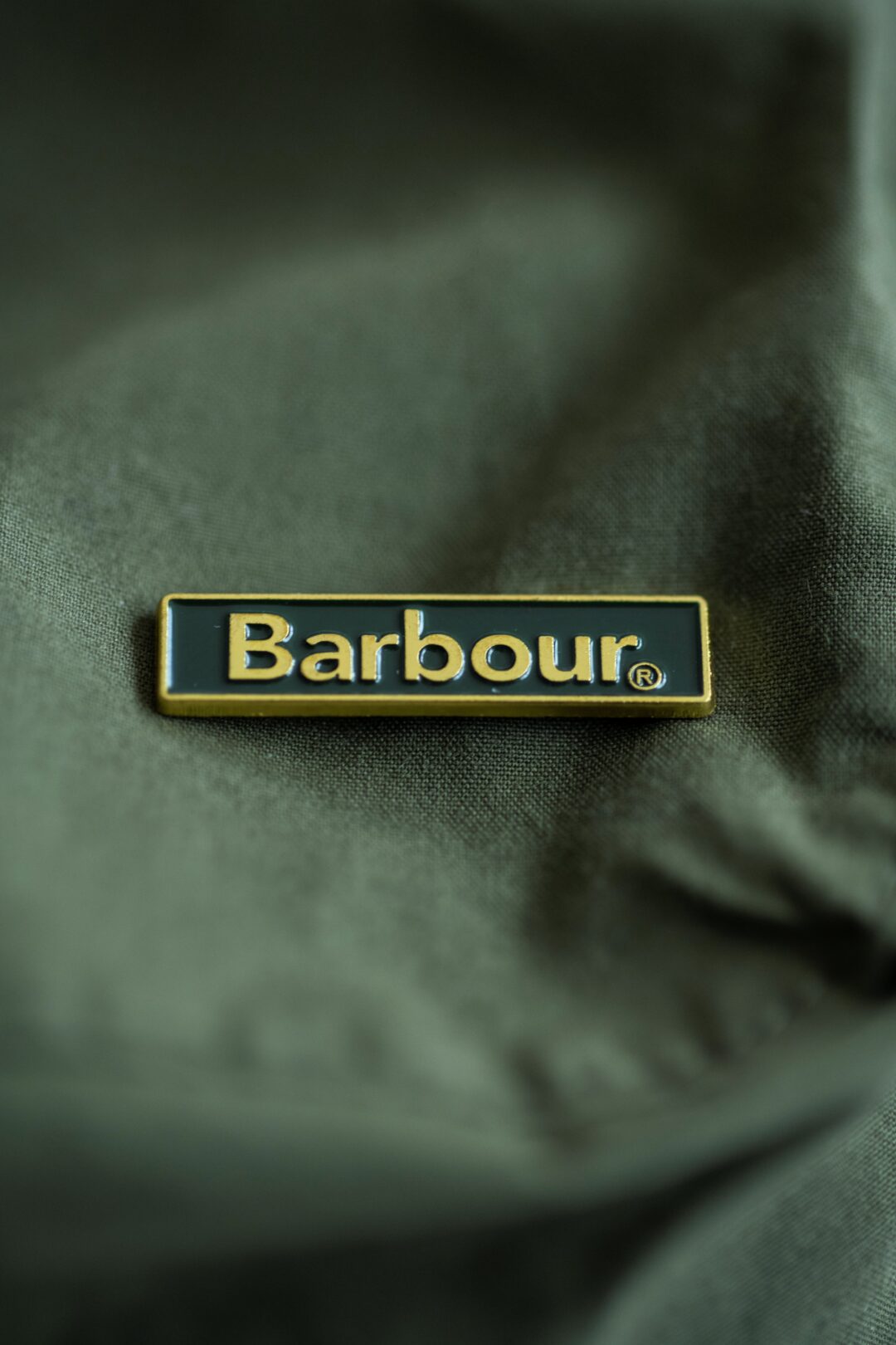 ADAM ET ROPE’ × Barbour 別注 “EX TRANSPORT CROSSBODY BAG”が2026年 5/30 発売 (アダム エ ロペ バブアー)