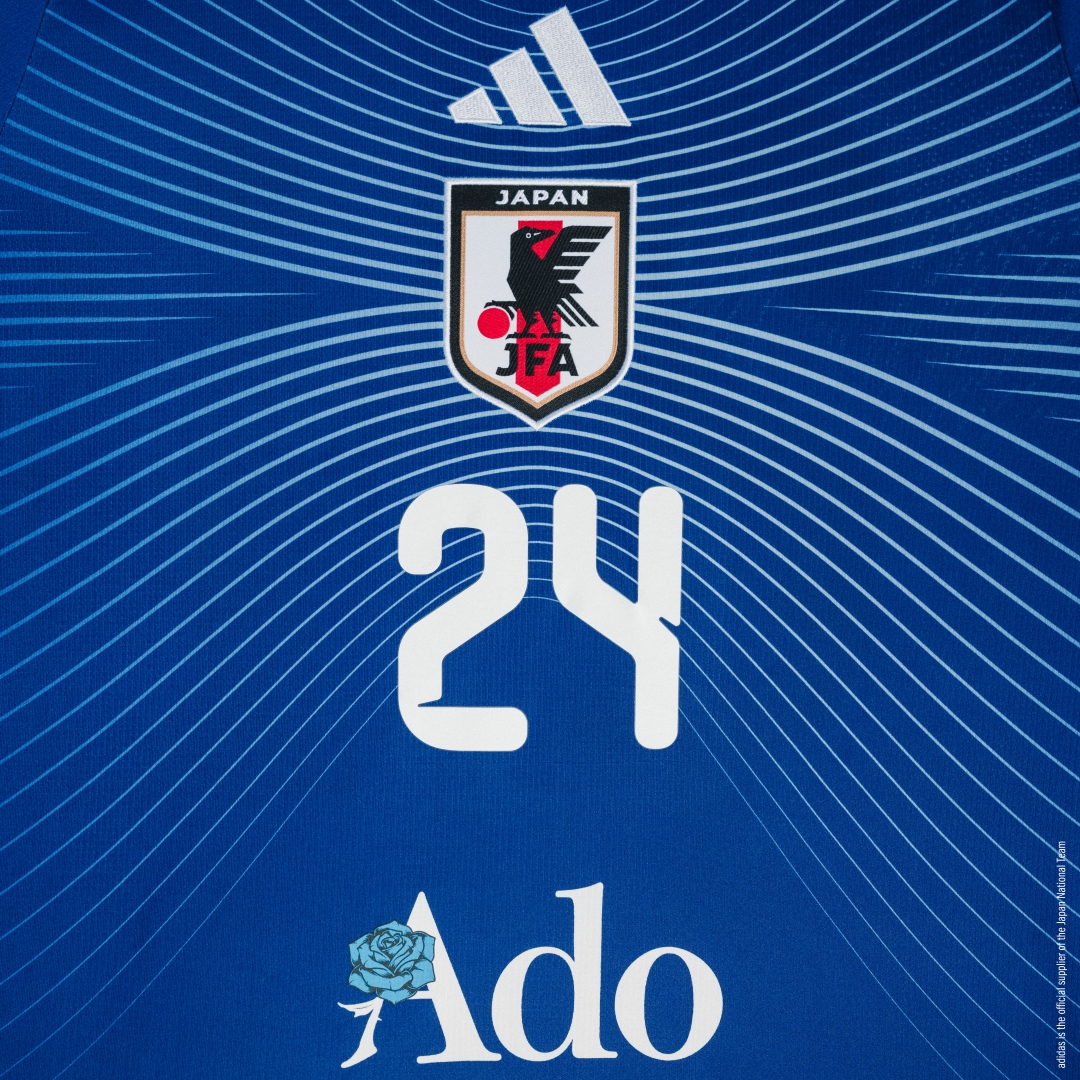 歌い手「Ado」× アディダス サッカー日本代表 2026 ホーム レプリカ ユニフォームが2026年 6/8 10:00 発売 (アド adidas Japan National Football Team 2026 Home Replica Jersey) [KN0769]