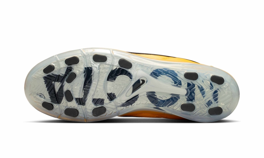 【国内 2026年 6/13 & 6/16 発売】NOCTA × NIKE CRYOSHOT “World Cup/University Gold/Black” (ノクタ ナイキ クライオショット “ワールドカップ/レッド/ブラック”) [IM0703-700]
