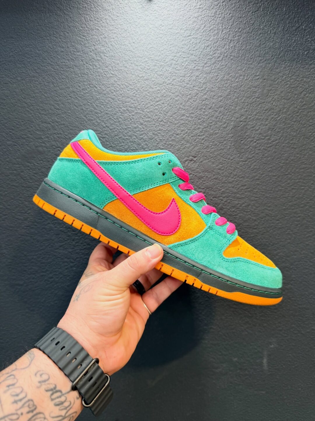 【2026年 夏 発売予定】NIKE SB DUNK LOW PRO “South Beach/Tourmaline/Solar Flare” (ナイキ ダンク ロー プロ “サウスビーチ/トルマリン/ソーラーフレーム”) [HF3058-300]