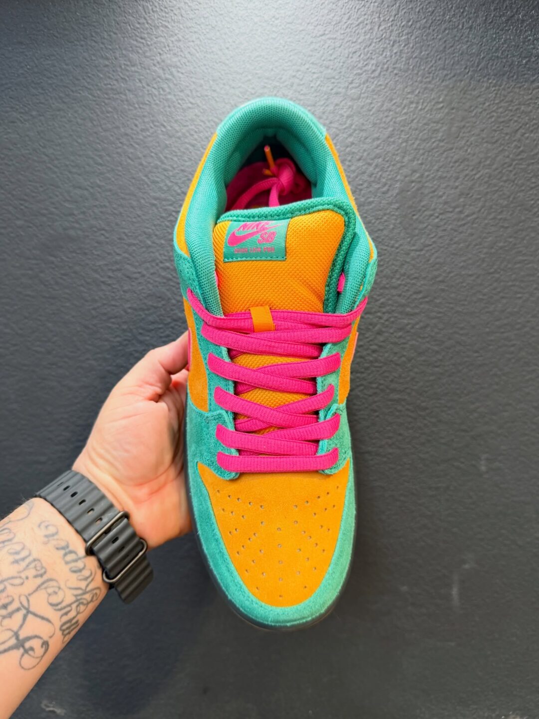 【2026年 秋 発売予定】NIKE SB DUNK LOW PRO “Green Noise/Watermelon” (ナイキ ダンク ロー プロ “グリーンノイズ/ウォーターメロン”) [HQ1625-301]