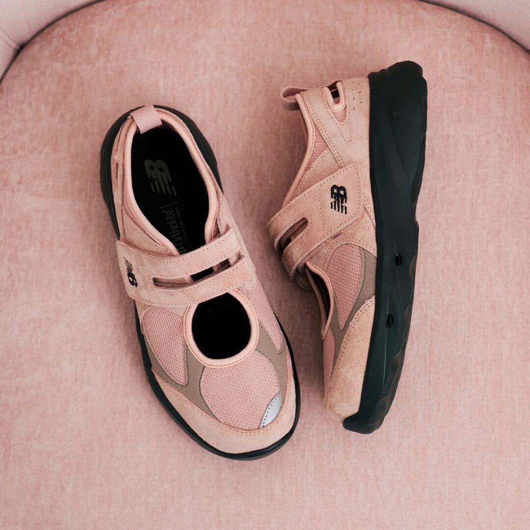 【海外発売】New Balance BREEZE SD2203 PI “Pink” (ニューバランス ブリーズ) [SD2203PI]