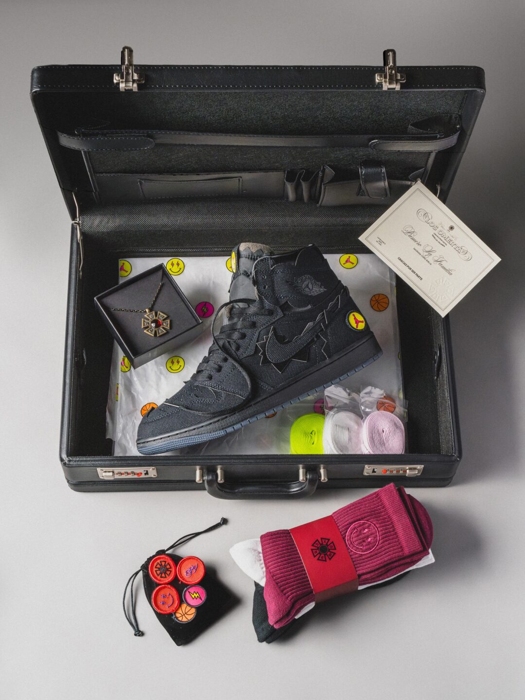 J Balvin x NIKE AIR JORDAN 1 HIGH “Black” (J.バルヴィン ナイキ エア ジョーダン 1 ハイ “ブラック”)
