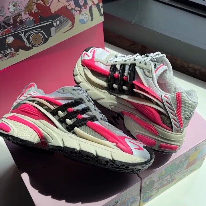 【F&Fモデル】Pharrell Williams x adidas Originals JELLYFISH “Pink” (ファレル・ウィリアムス アディダス オリジナルス ジェリーフィッシュ)