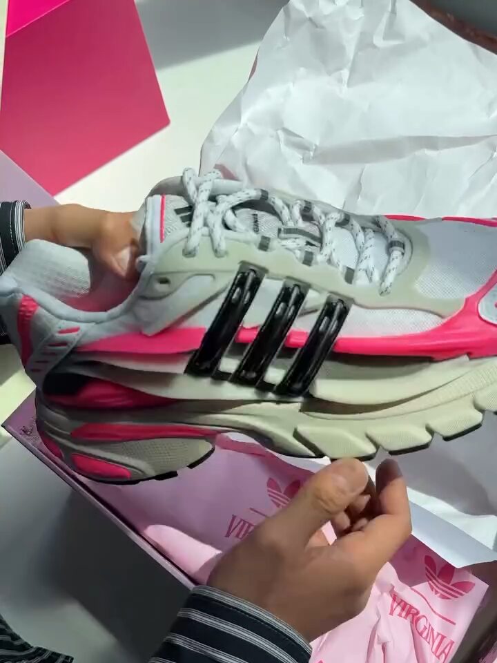 【F&Fモデル】Pharrell Williams x adidas Originals JELLYFISH “Pink” (ファレル・ウィリアムス アディダス オリジナルス ジェリーフィッシュ)