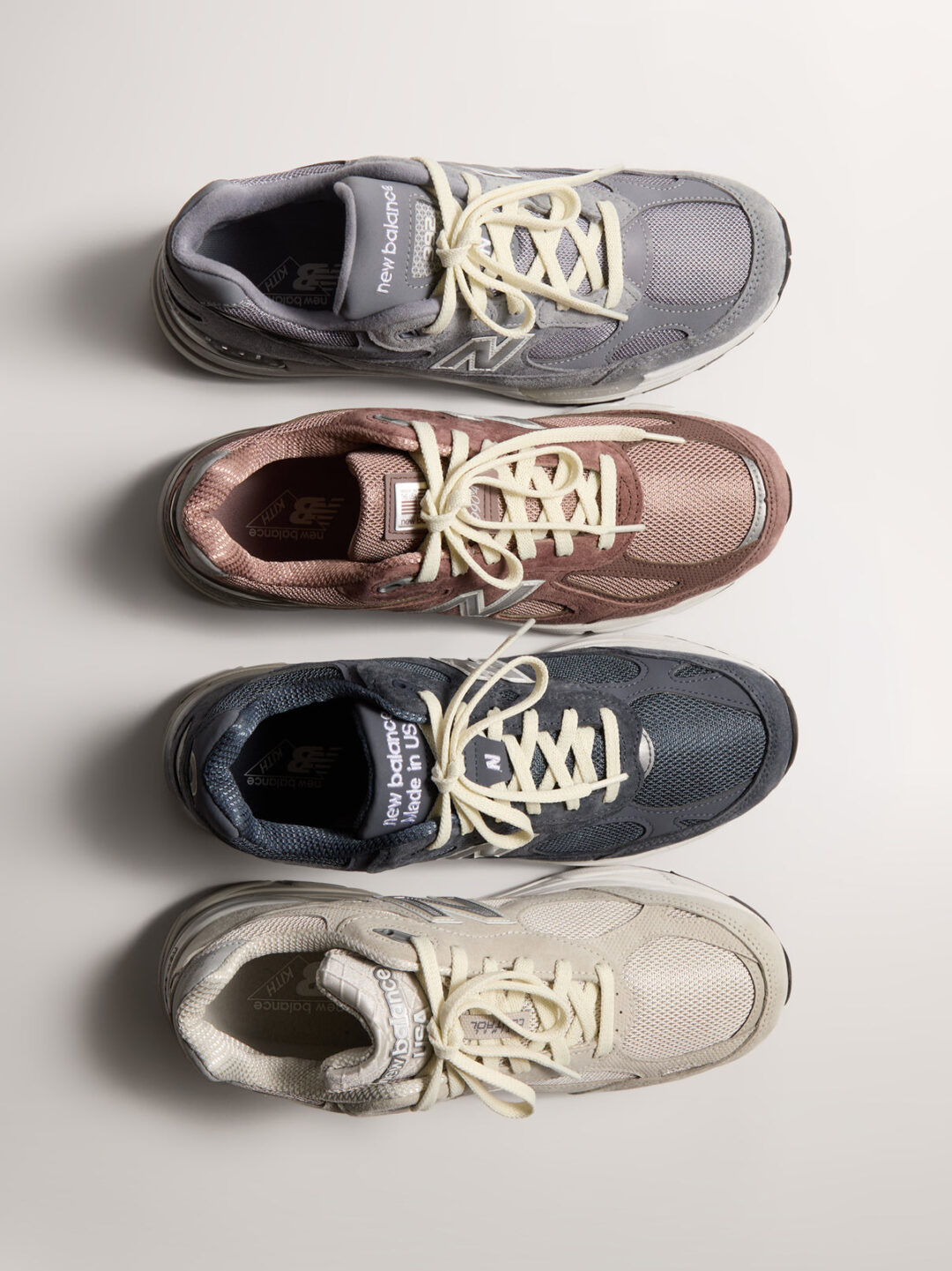 【2026年 5/8 & 5/11 発売】KITH × New Balance U990v3 KT3 “99X Series/Hallow” (キス ニューバランス) [U990KT3]